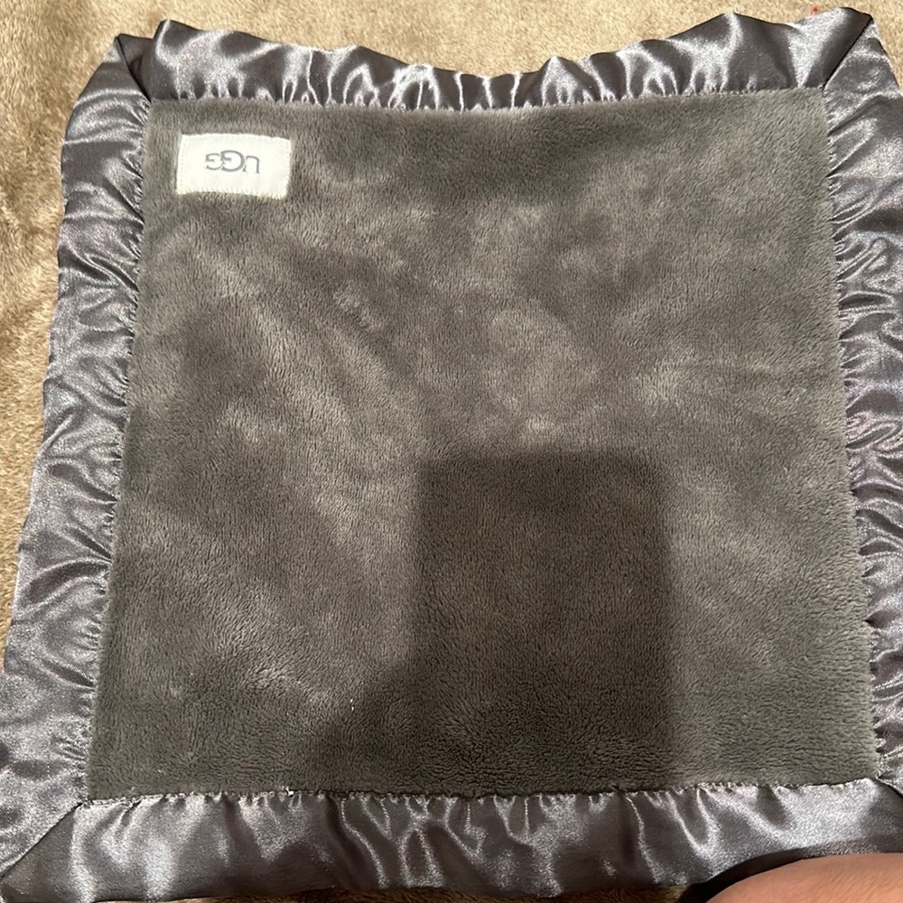 ugg mini blanket.